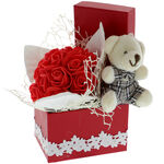 Arrangement with a bouquet of roses and a teddy bear 1