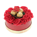 Arrangement with roses and chocolate I love you 15cm 4