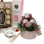 Charming Christmas Gift Basket 4