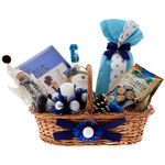 Light Blue Christmas gift basket 4