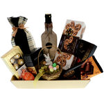 Exclusive Line Easter gift basket 1