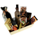 Exclusive Line Easter gift basket 3