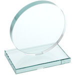 Round trophy made of glass 3