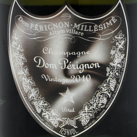 Set cadou Dom Perignon editie limitata Lady Gaga