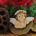 Aranjament floral cu begonii si inger personalizat 5
