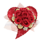 Buchet inima trandafiri rosii cu ciocolata 7