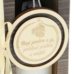 Godparents request gift with wine and wooden box 5