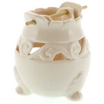 White Aromatherapy Candle 2