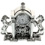 Highclass clock 2 horses with fireplace 3