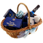 Blue Moon Gift Basket 1