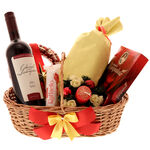 Cabernet Christmas Gift Basket 3