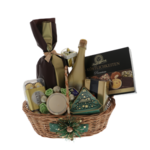 Golden Holidays Christmas gift basket 1