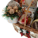 Golden Mozart Christmas gift basket  4