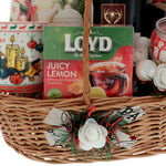 Lloyd Christmas gift basket 7