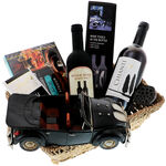 Gift basket with wine accessoires and car 1