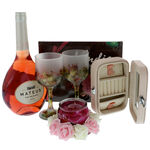 Women's gift basket Roses 2