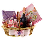 Lovely Pink Gift Basket 3