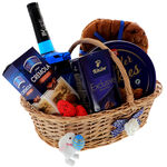 Easter gift basket with Blue Curacao 3