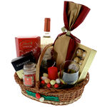 Purcari Sauvignon Blanc Easter gift basket 4