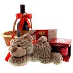 Gift Basket for Lovers 2