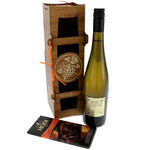 Wine Box with Chocolate Hazelnut Crafty Hands 1