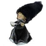 Christmas child figurine with black hat 4
