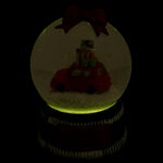 Illuminated snow globe car with gifts 4