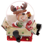 Reindeer Snowglobe 1