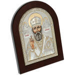 The vaulted icon of Saint Nicholas