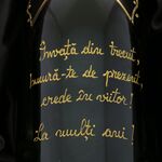 Személyre szabott Moet festett  poharakkal díszdobozban 5