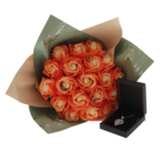 Set cadou Femei cu Bijuterie Argint 925 Inimă, buchet 19 Trandafiri și Praline 4