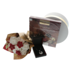 Set Cadou Femei cu Colier Argint floral, buchet Trandafiri și Praline Premium 4