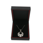 Set Cadou Femei cu Colier Argint floral, buchet Trandafiri și Praline Premium 8