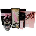 Pink flowers gift set 2