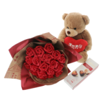 Set Cadou Romantic cu Buchet de Trandafiri Roșii, Ursuleț și Ciocolată 3