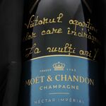 Set Cadou Șampanie Moët & Chandon Nectar Impérial Personalizat cu Pahare din Cristal 6