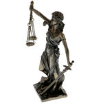Igazság szobrocska 20 cm 2