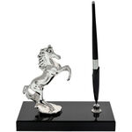 Highclass Silver Horse pen holder 1