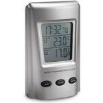 Thermometer with outdoor sensor 3