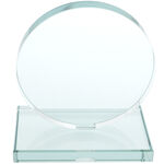 Round trophy made of glass 4