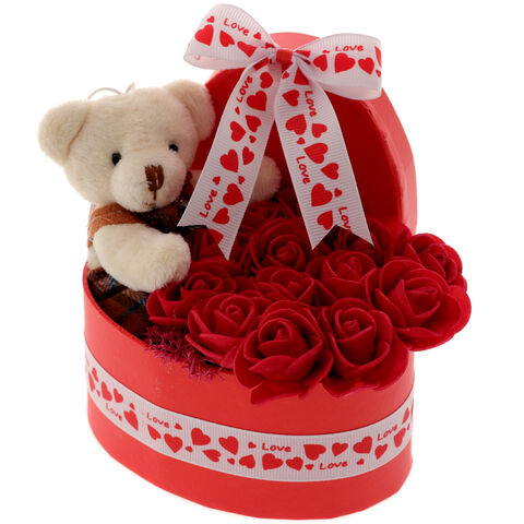 Aranjament cu Trandafiri si Ursulet Love