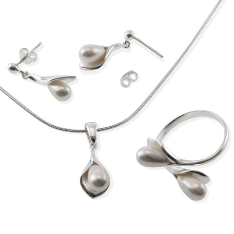 Graceful Pearls Silver Jewelry