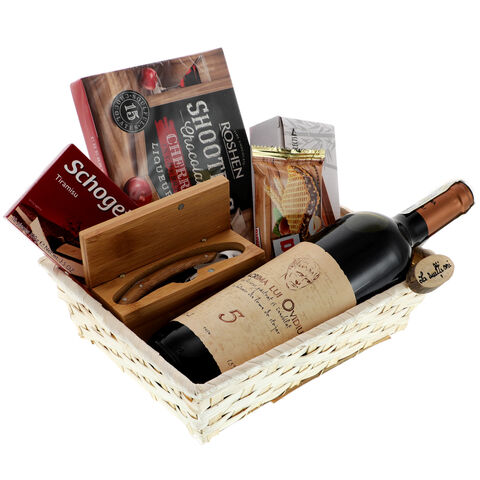 Gift basket for birthday