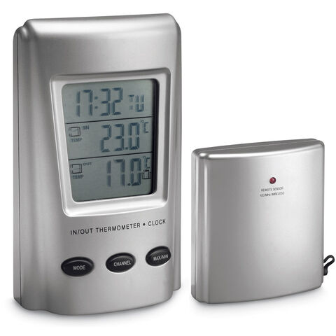 Thermometer with outdoor sensor